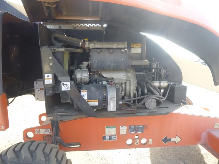 2007-jlg-400s-image-11