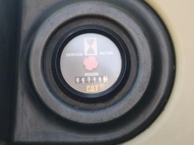 2005-caterpillar-m318c-image-41