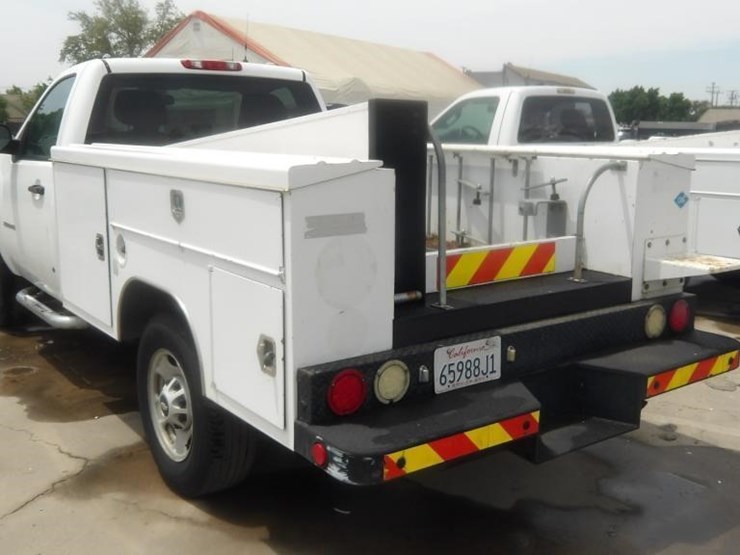2012-chevrolet-silverado-2500-image-5
