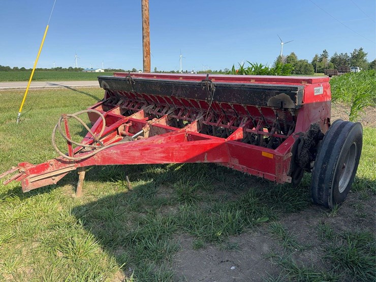 case-ih-5100-image-2