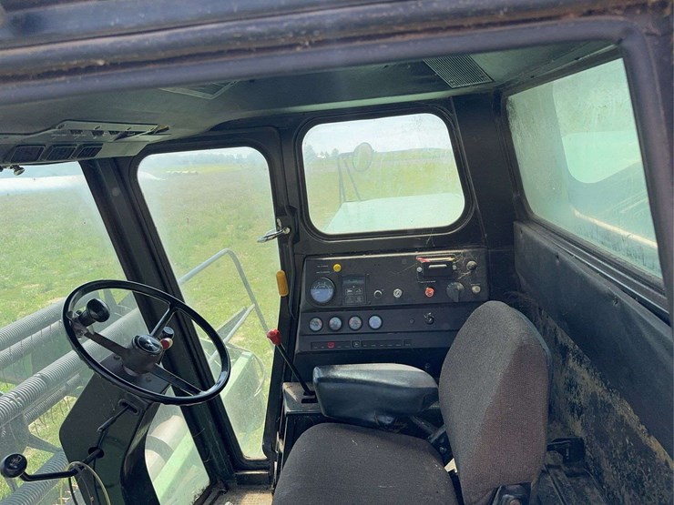 john-deere-7720-titan-ii-image-47