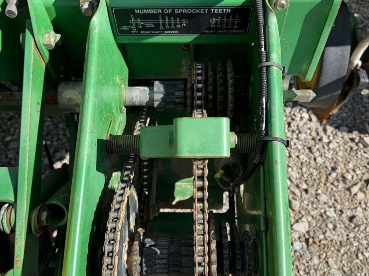 john-deere-7200-image-14