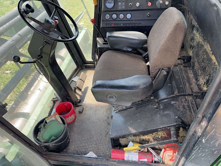 john-deere-7720-titan-ii-image-46