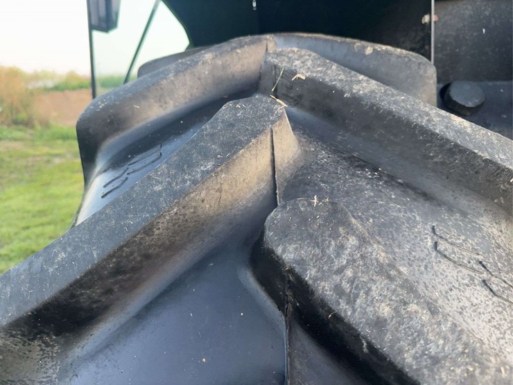 john-deere-7800-image-35