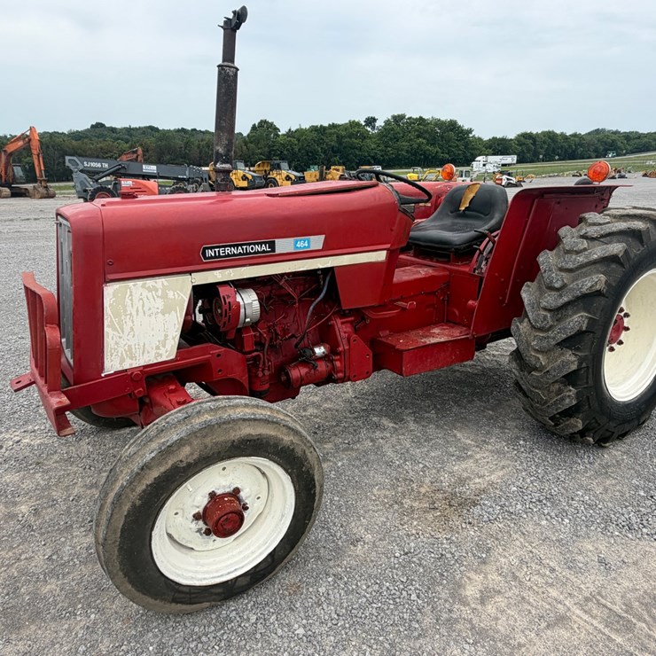 1974 INTERNATIONAL 464