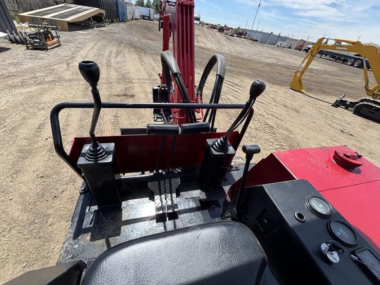 tcm-tb300-hydraulic-excavator-image-24