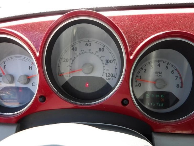 2008-chrysler-pt-cruiser-image-23