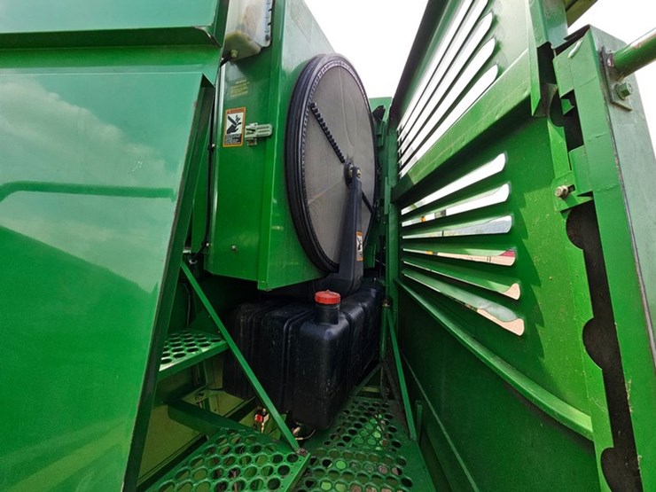 1995-john-deere-9500-image-39