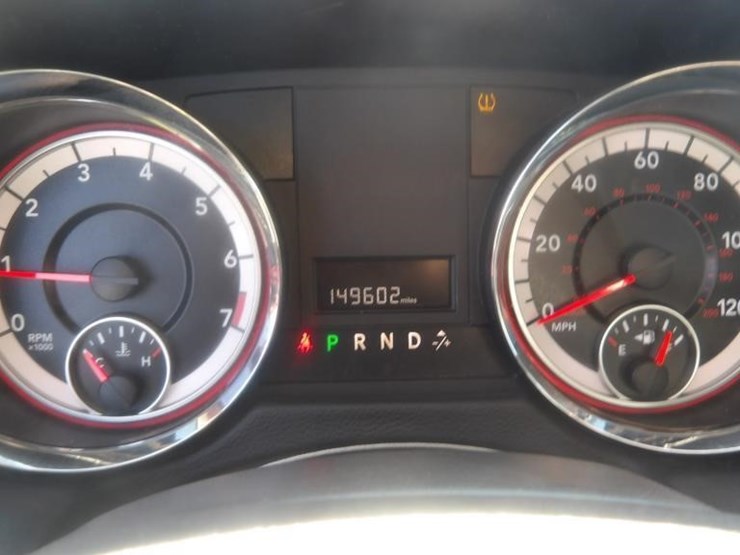 2017-dodge-grand-caravan-image-19