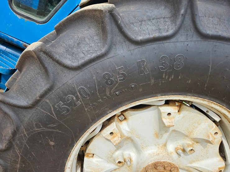 ford-tractor-image-45