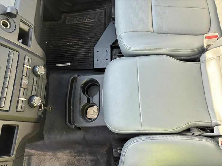 2014-ford-f150-image-15