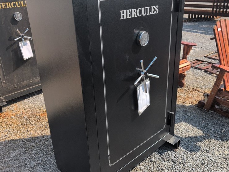 #57-•-large-hercules-safe-image-1