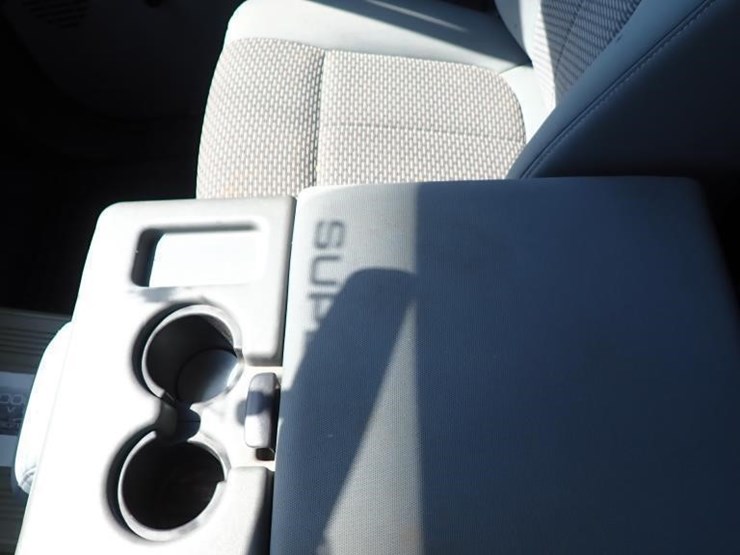2011-ford-f550-image-37
