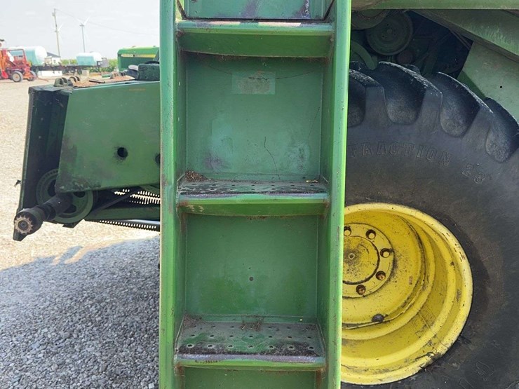 john-deere-6600-image-36