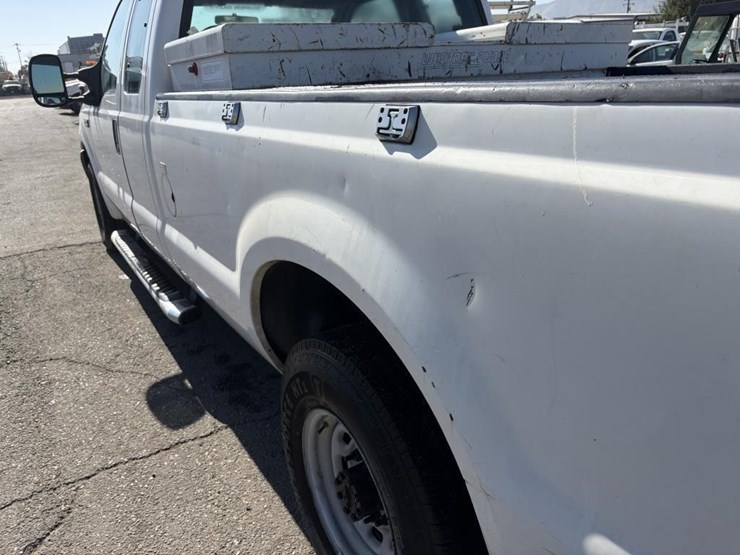 2004-ford-f250-image-14