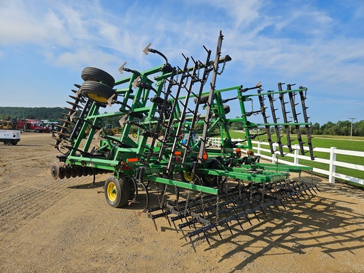 john-deere-726-image-3
