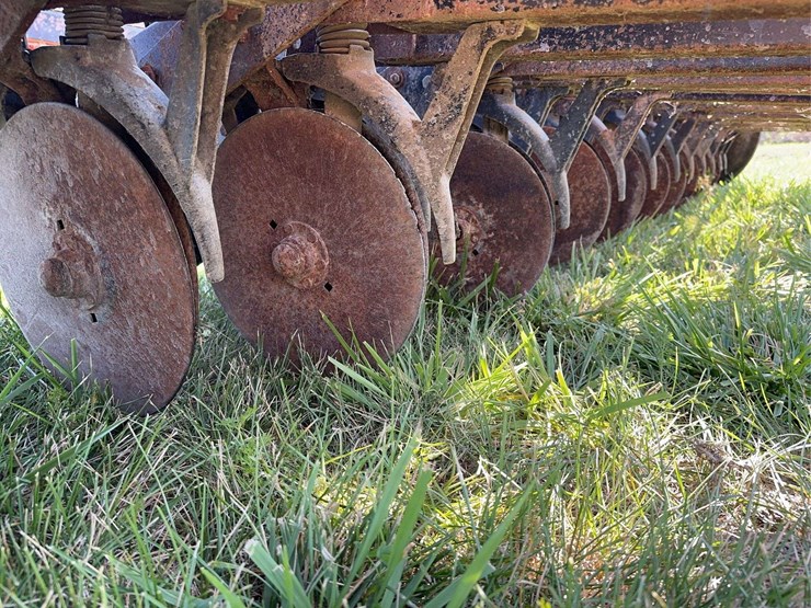 case-ih-5300-image-17