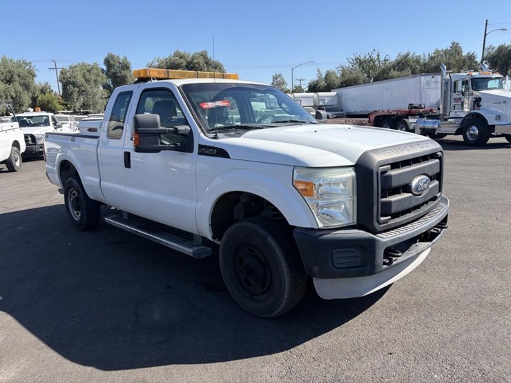 2011-ford-f250-image-2