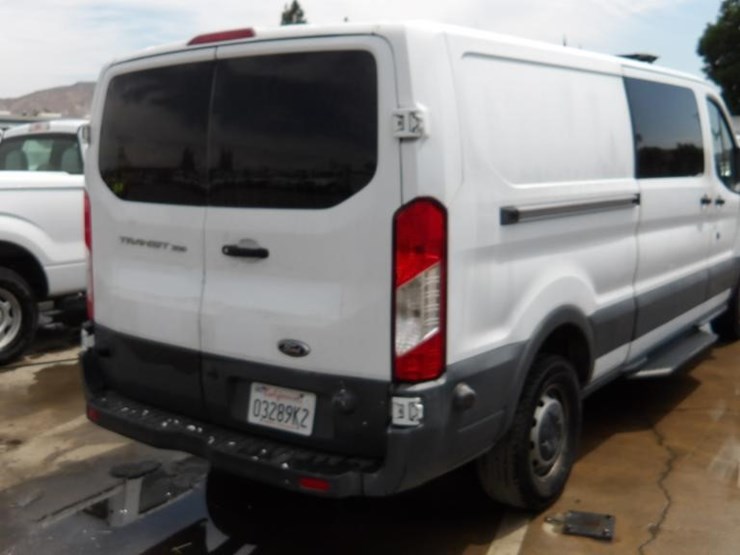 2018-ford-transit-image-3
