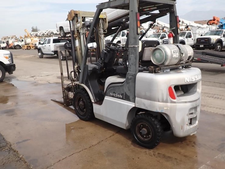 2003-toyota-7fdu25-image-4