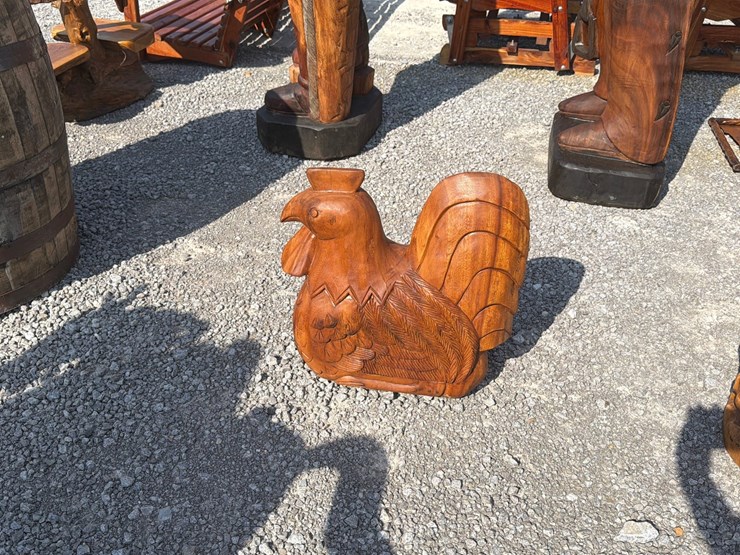 #62-•-teakwood-chicken-decor-image-3