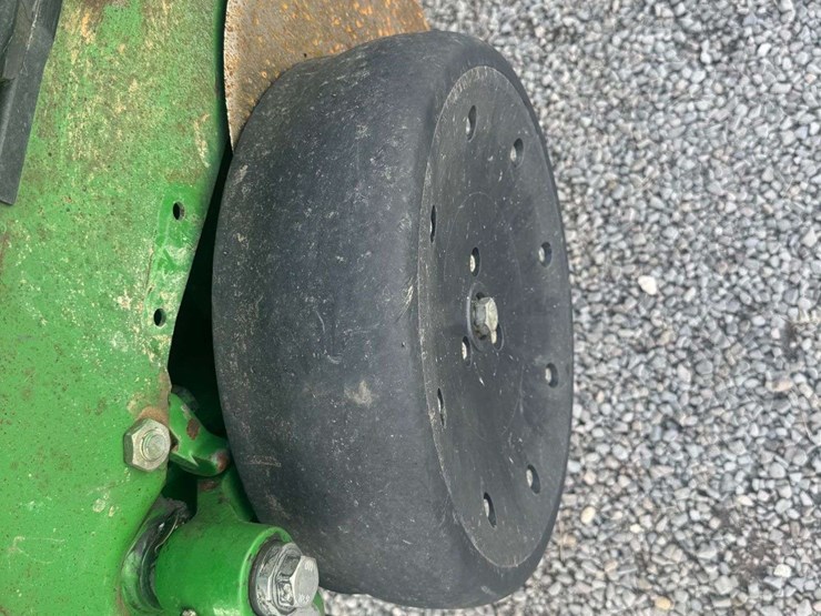 1999-john-deere-1780-image-47