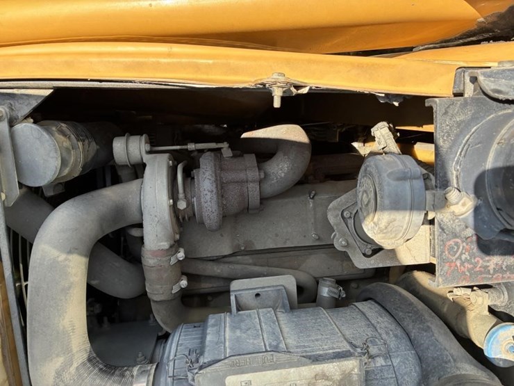 2007-caterpillar-430e-image-24