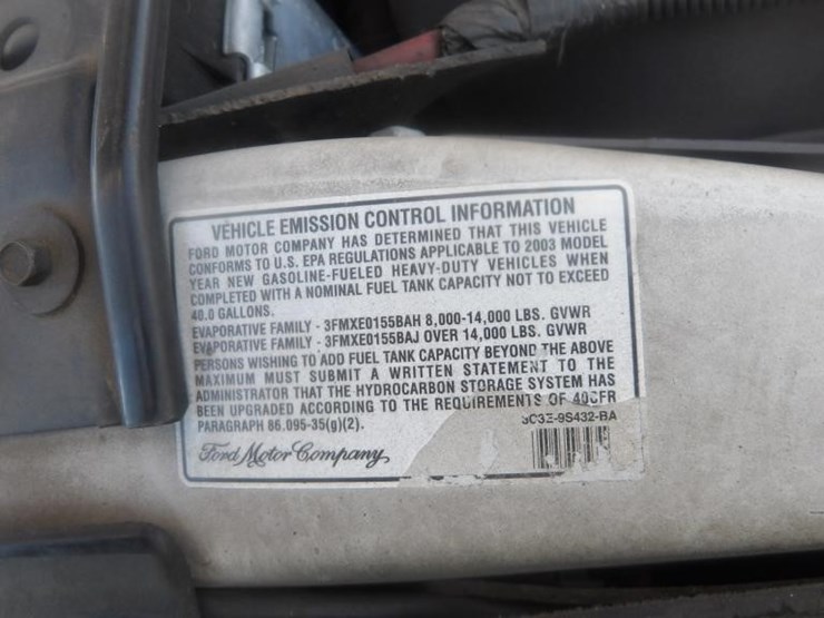 2003-ford-f550-image-15