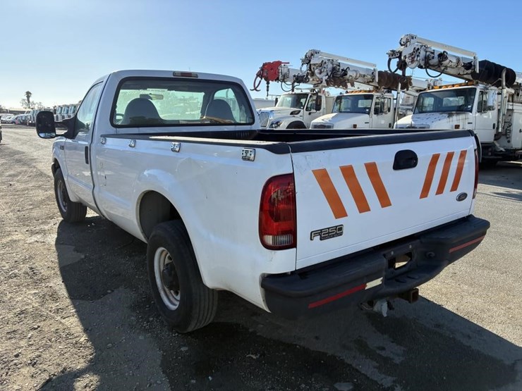 2004-ford-f250-image-3