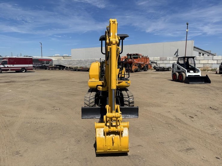 komatsu-pc20-7e-image-6