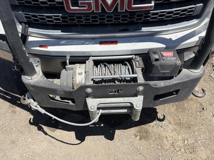 2012-gmc-sierra-2500hd-image-11