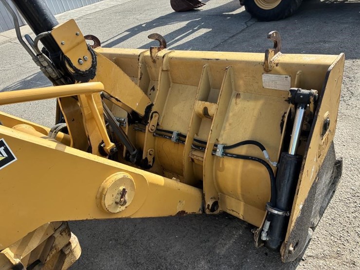 2008-caterpillar-430e-image-9