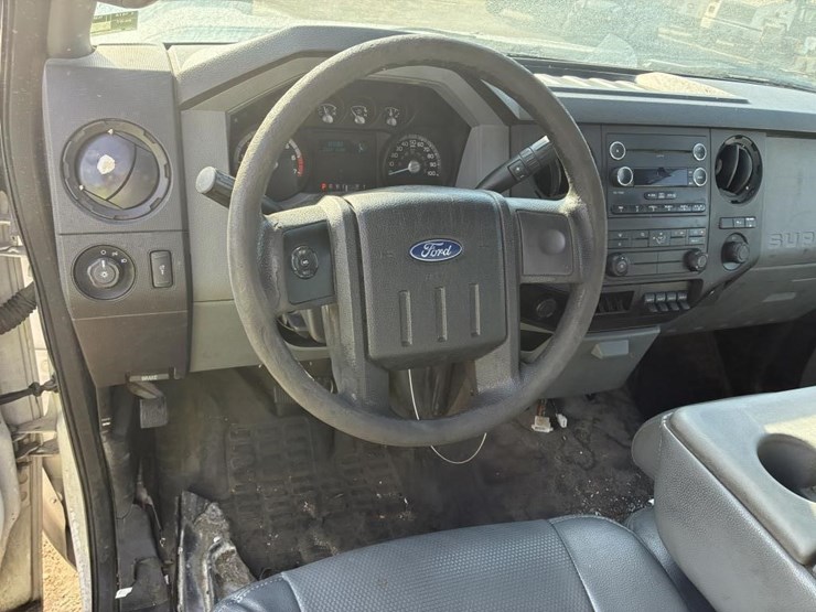 2016-ford-f350-image-14