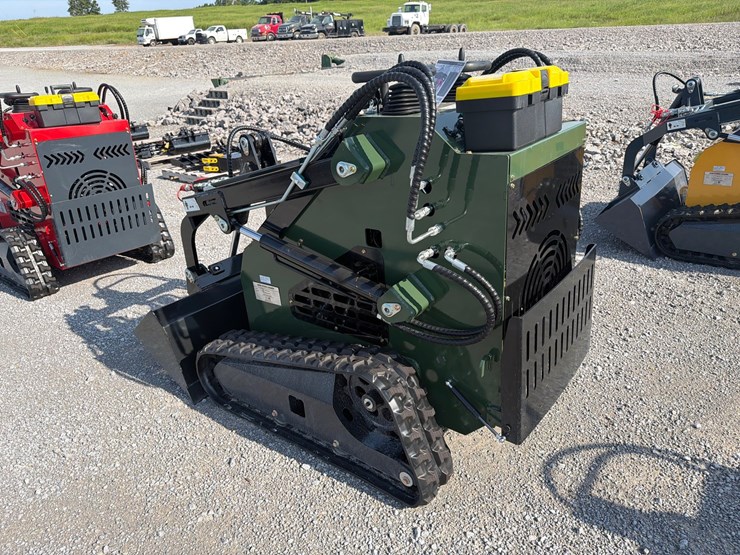 #35-•-new-zjg-zj-380-mini-skid-loader-image-4