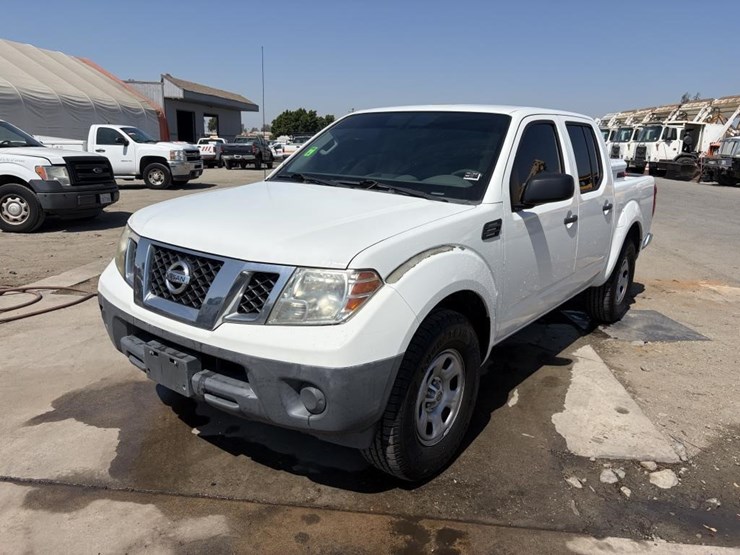 2016-nissan-frontier-image-1