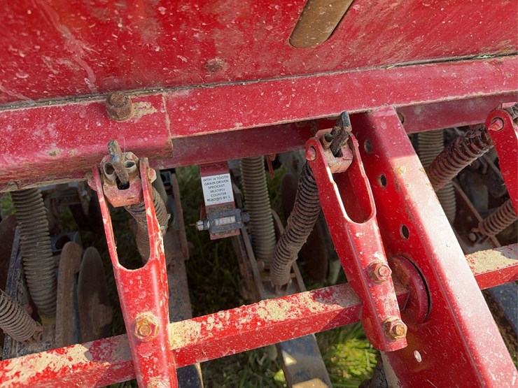 case-ih-5300-image-16