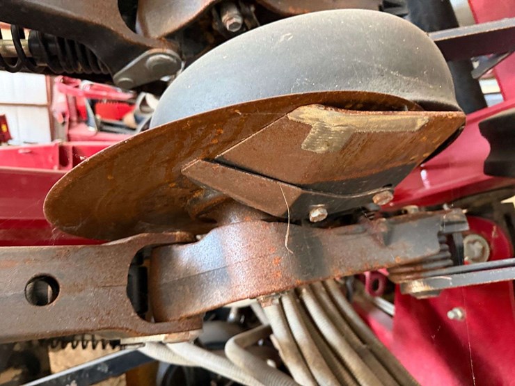 2014-case--ih-500t-air-drill-image-16