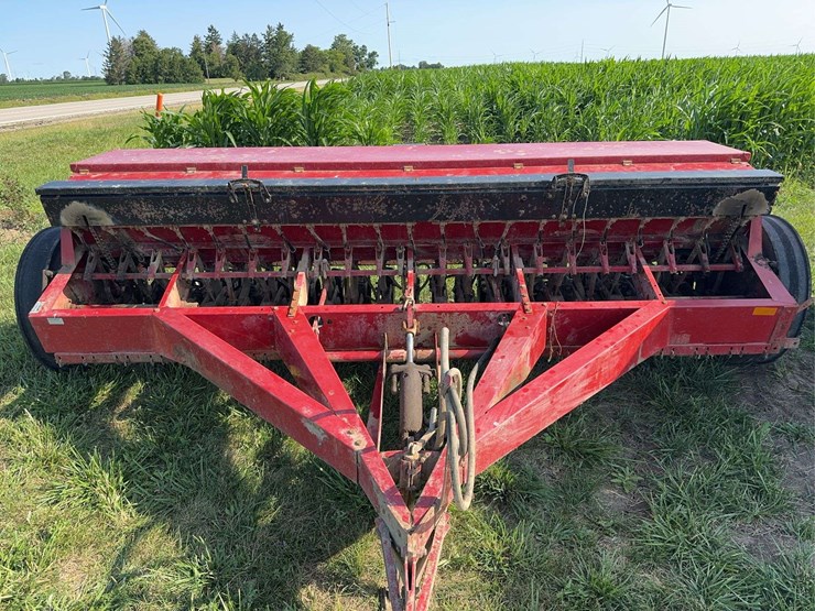 case-ih-5100-image-22