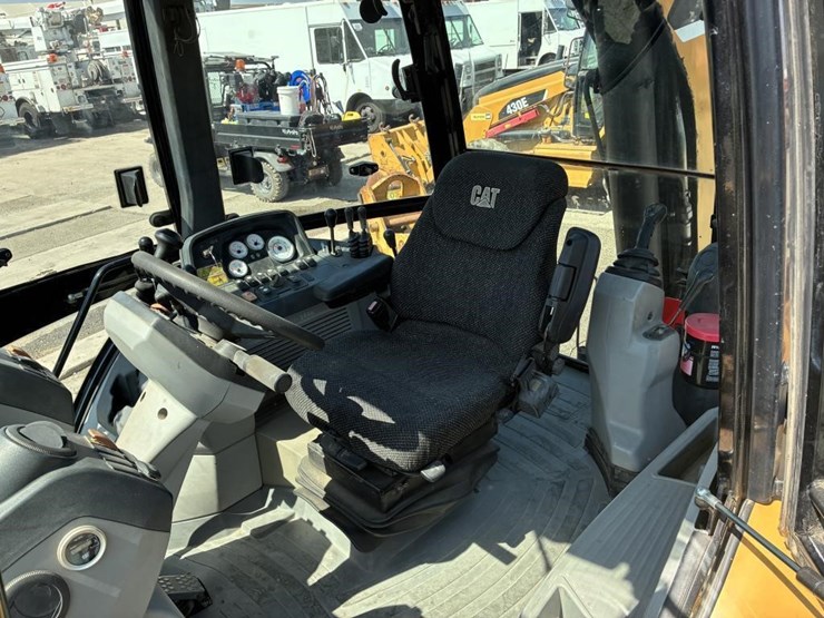 2007-caterpillar-430e-image-25