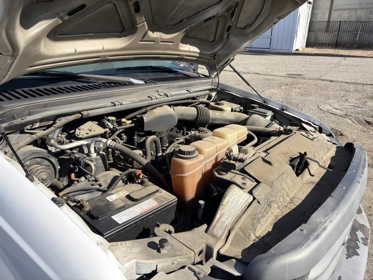 2001-ford-f250-image-8