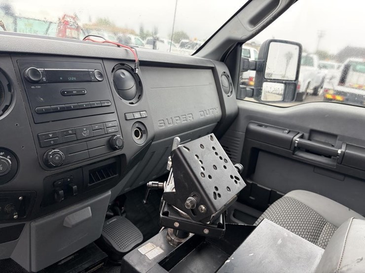 2013-ford-f250-sd-image-17