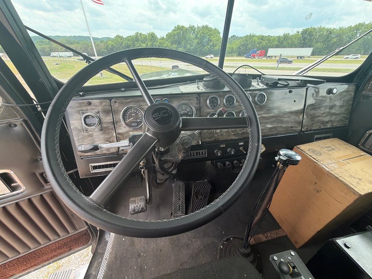 1981-caterpillar-3406b-image-29