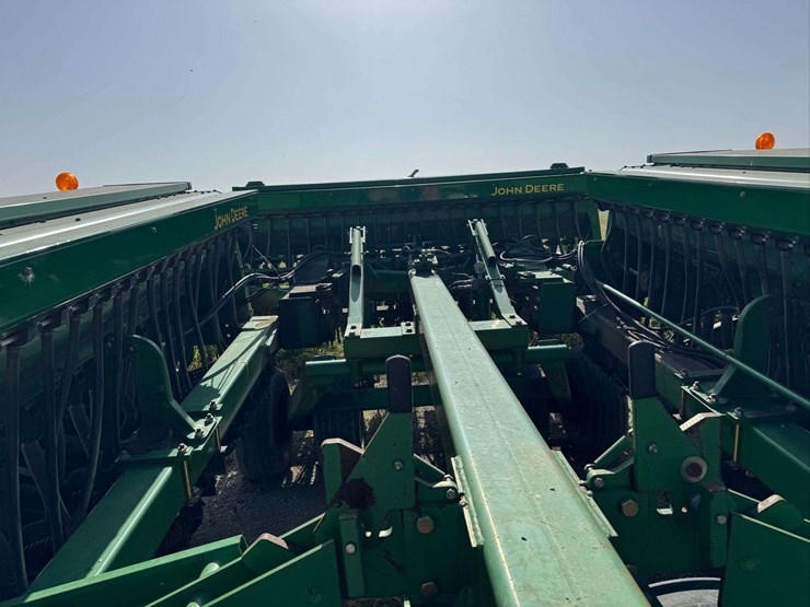 2002-john-deere-455-image-23