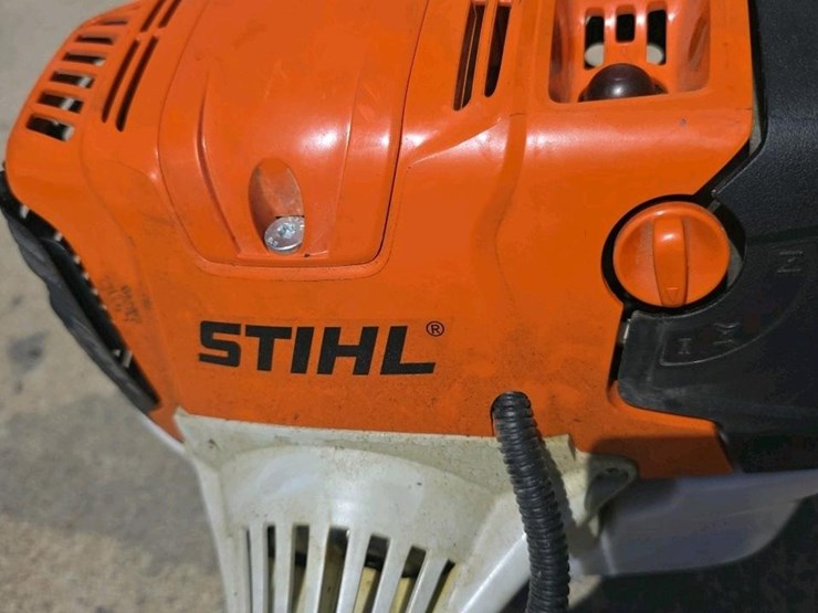 #101-•-stihl-ht-131-pole-pruner-image-8