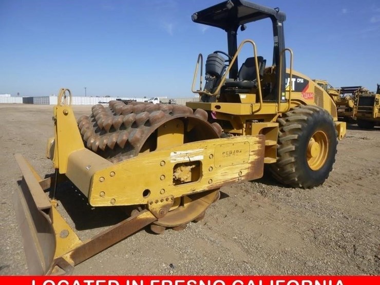 2011-caterpillar-cp56-image-1