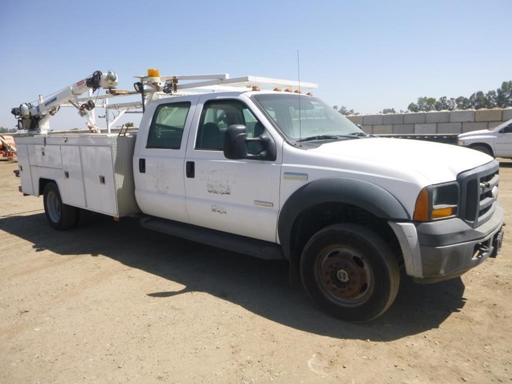 2006-ford-f450-image-3