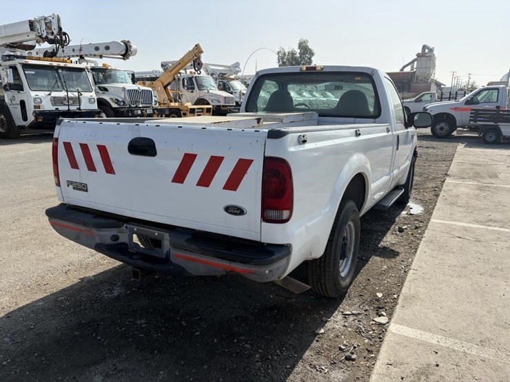 2001-ford-f250-image-3