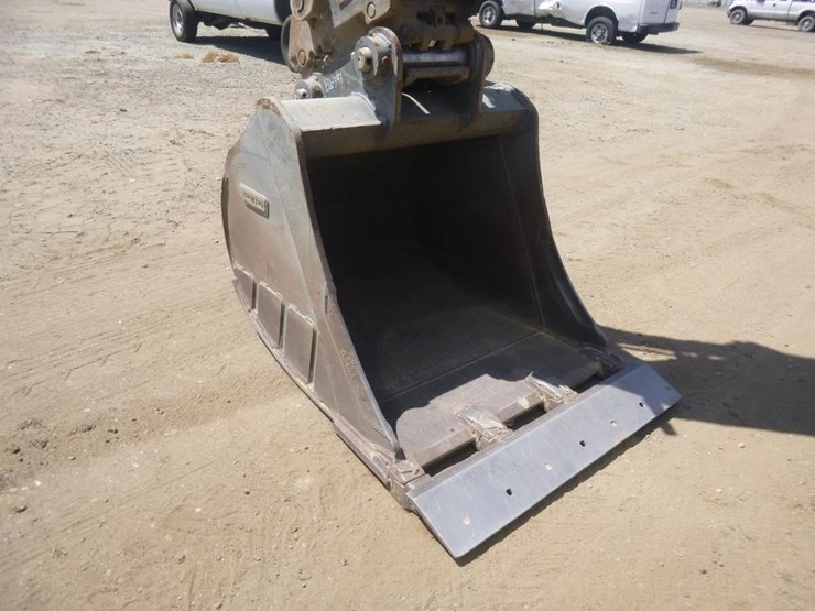 2016-kobelco-sk140sr-lc-5-image-32