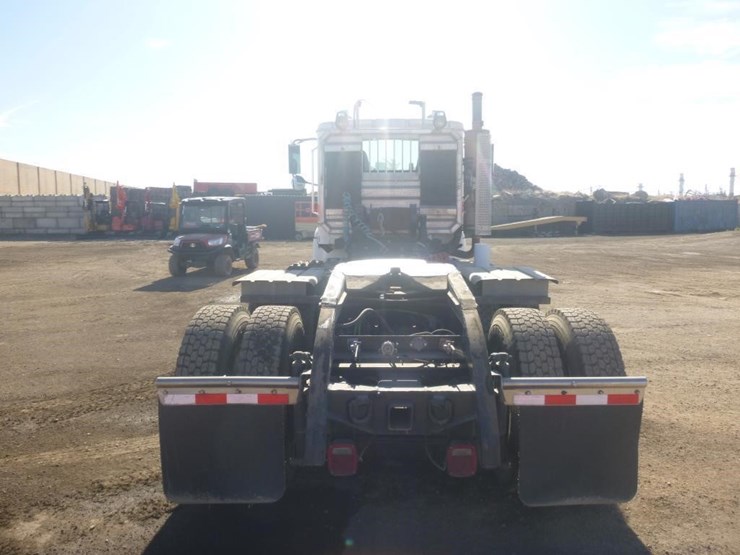 2013-international-paystar-t/a-truck-tractor-image-6