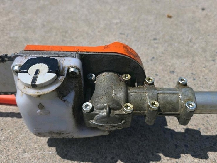 #101-•-stihl-ht-131-pole-pruner-image-14